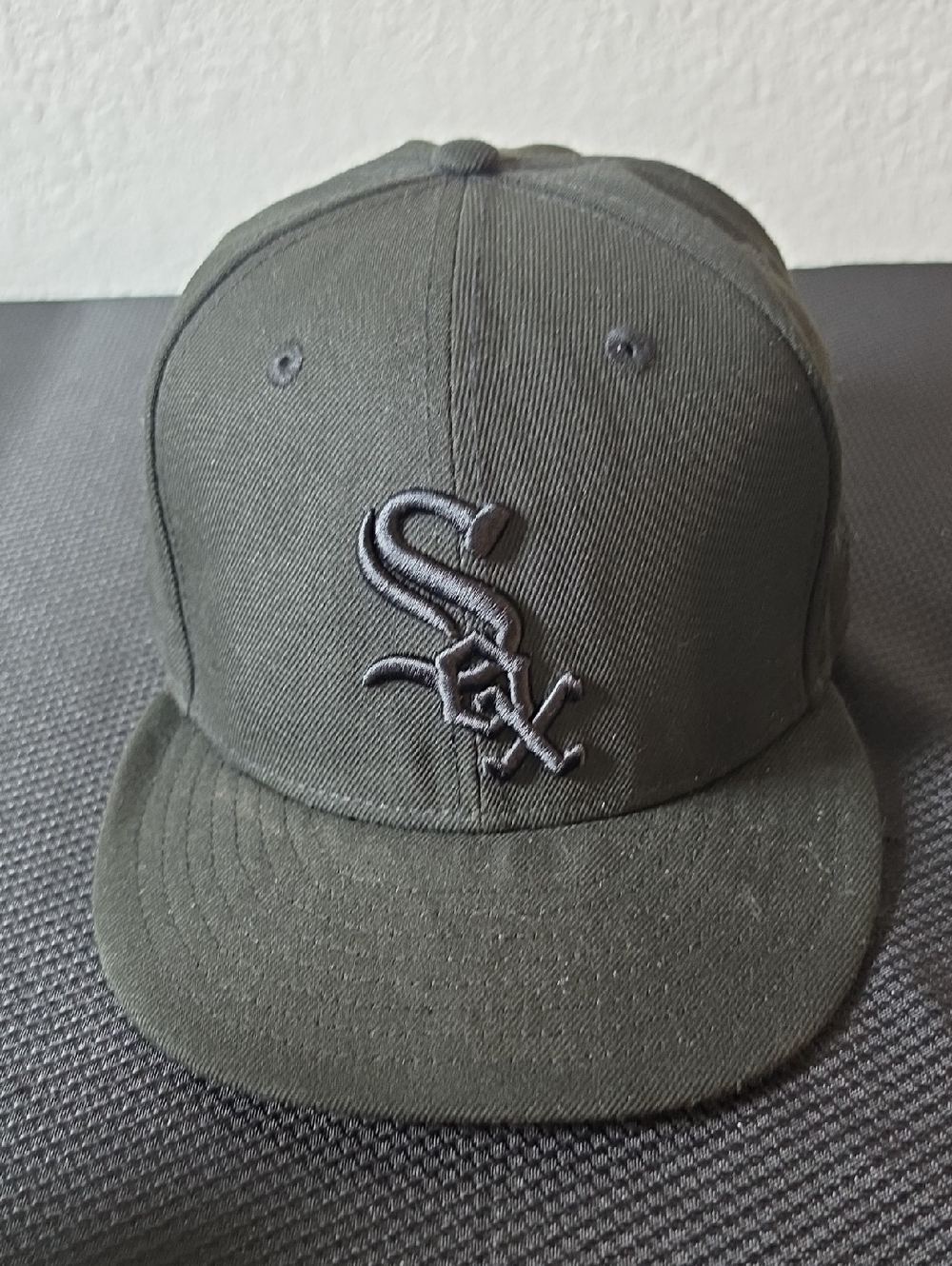 New Era Black 59FIFTY Fitted Cap - Interior View